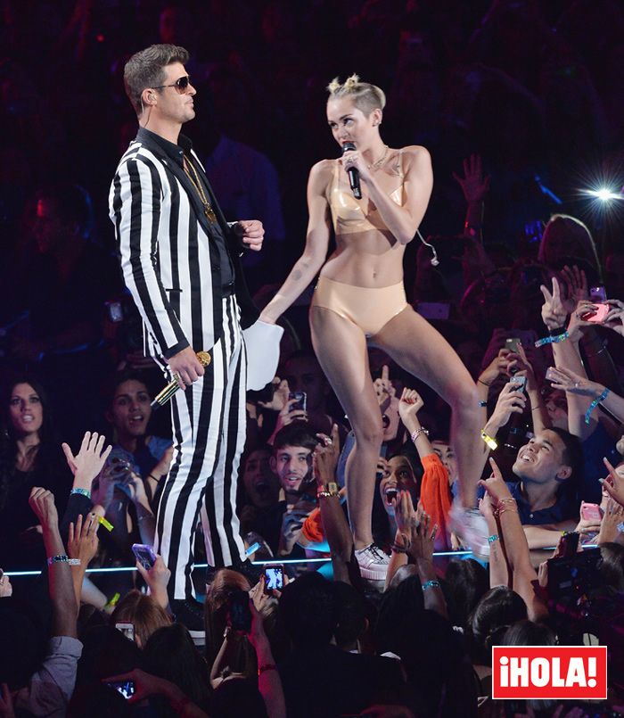 Miley Cyrus habla de las inseguridades sobre su cuerpo