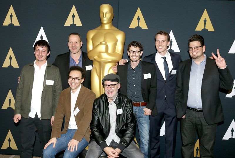 Juanjo Giménez con sus rivales nominados al mejor cortometraje de ficción en 'Oscar Week Shorts' en el Samuel Goldwyin Teather donde se presentaron todos los cortometrajes 
