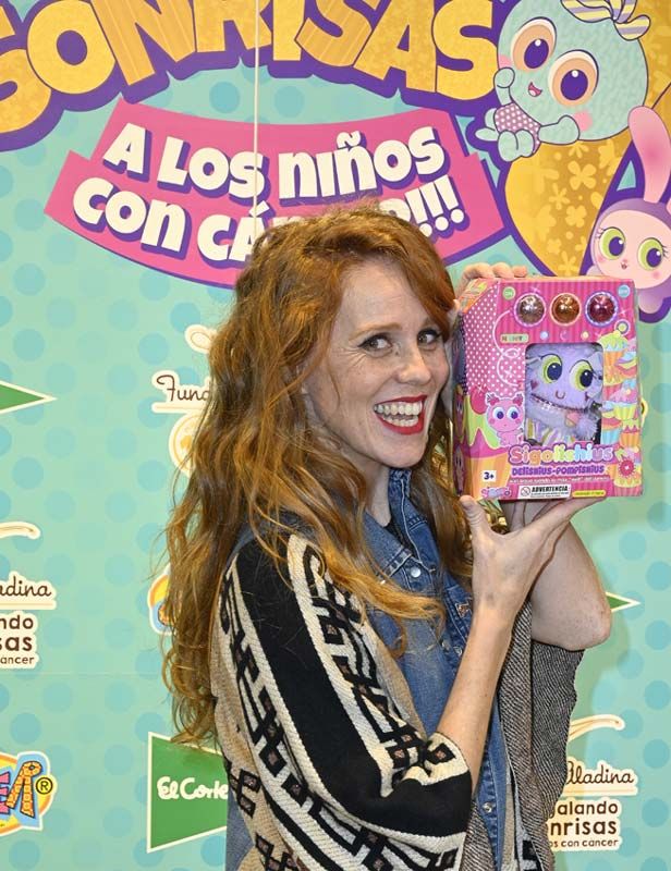 Maria Castro apoya la labor de la Fundación Aladina
