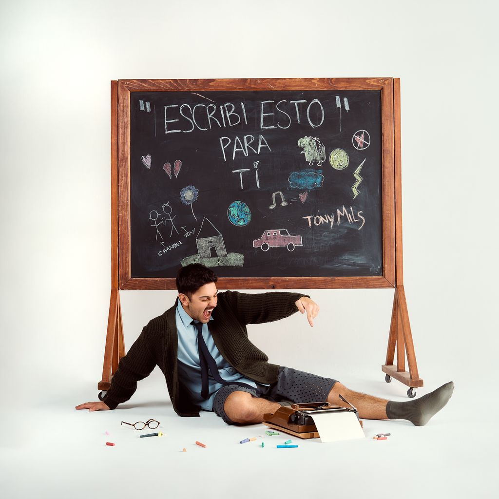 El artista Tony Mils