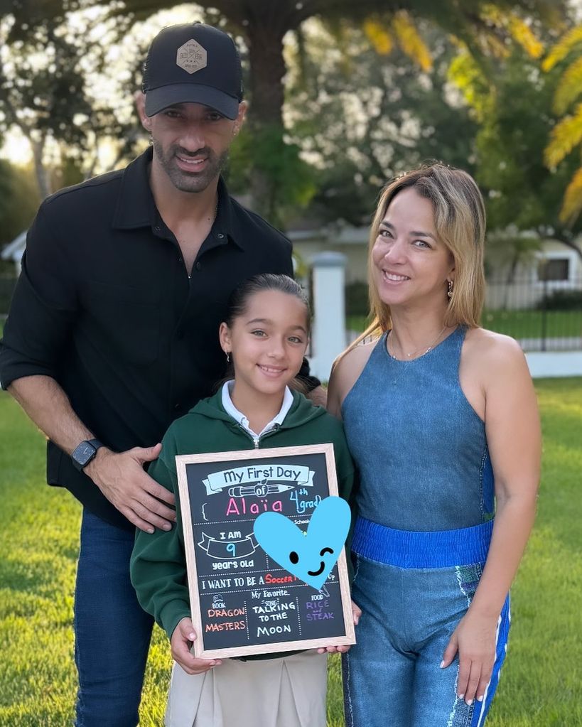 Toni Costa, Adamari López y su hija Alaïa