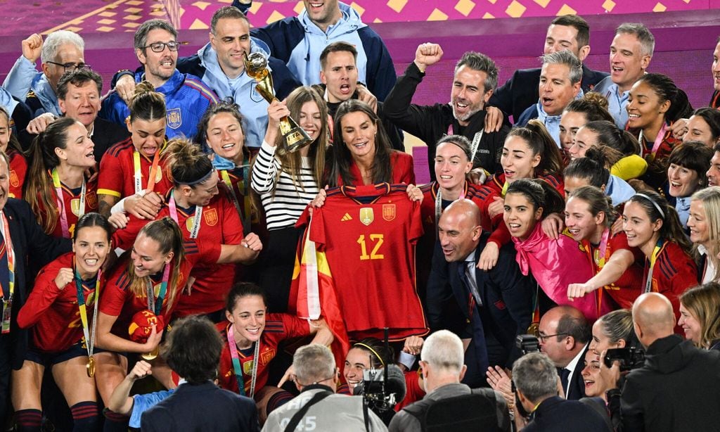 fbl wc 2023 women match64 esp eng podium