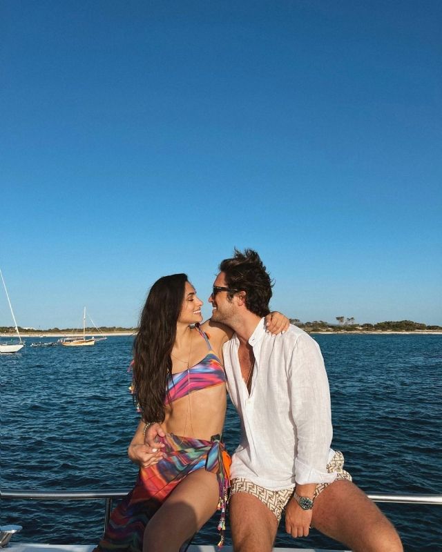 Diego Boneta se declara 'muy enamorado' de Renata Notni