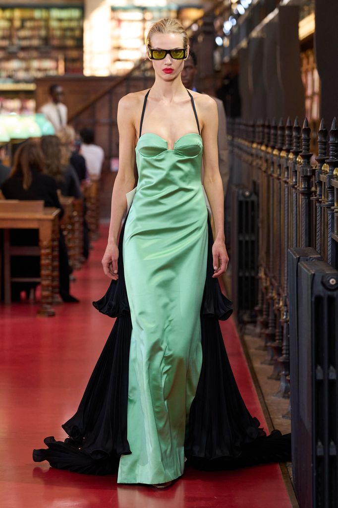Paris Fashion Week: desfile de Valentino (Primavera/Verano 2027)