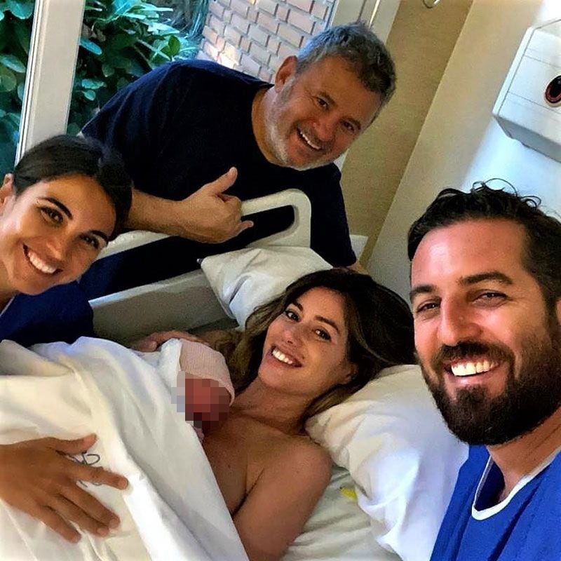 Miki Nadal y Helena Aldea muestran la primera foto de su hija Galatea