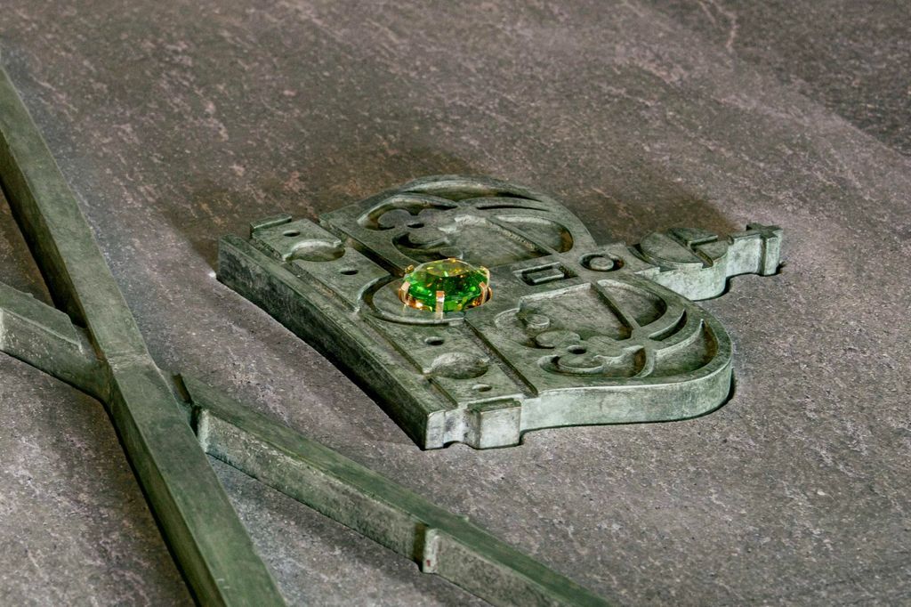 Olivino y peridot, son los materiales usados en la tumba del rey Harald