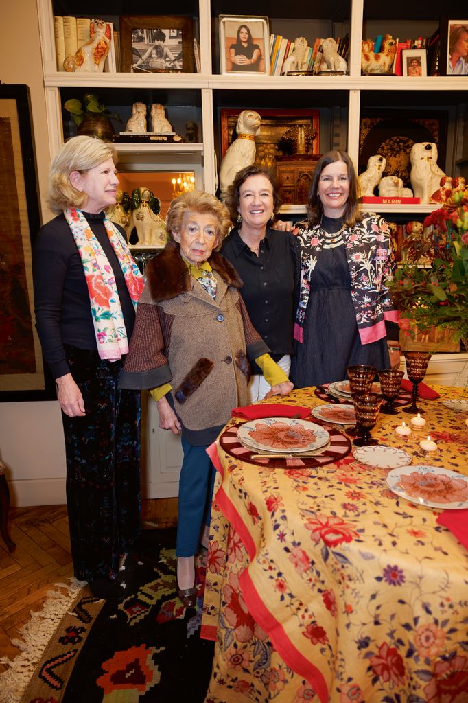 De izquierda a derecha Paz Barroso, Piru Urquijo, Victoria Urquijo y Verónica Durán Castelló