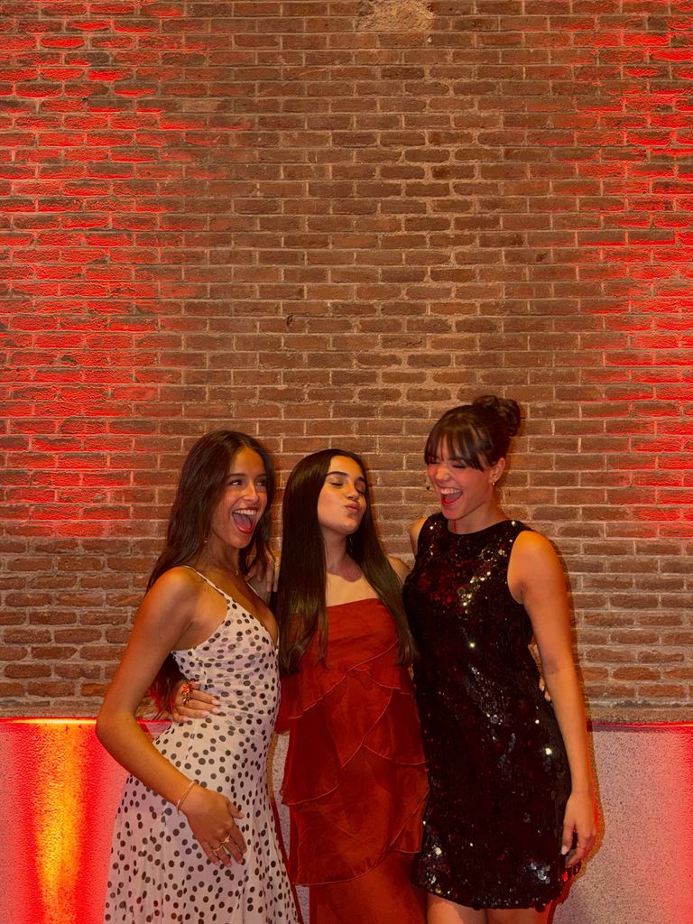 Daniella Bustamante con Daniela Meroño y Ana Martín en los Premios GEN ¡H!