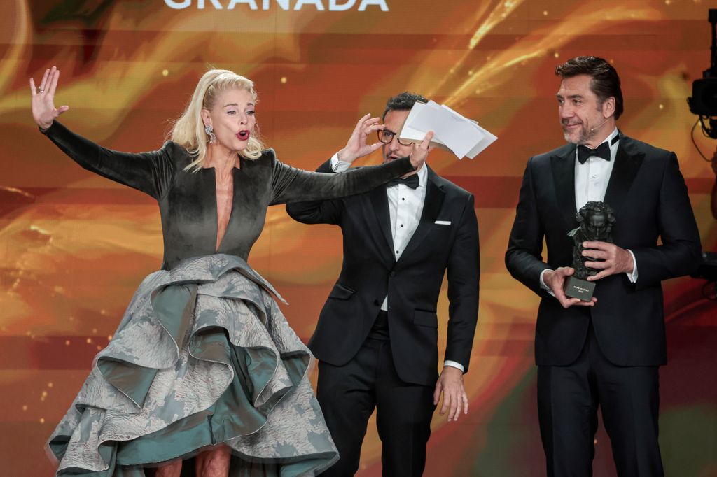 Belen Rueda y Javier Bardem en los Premios Goya 2025