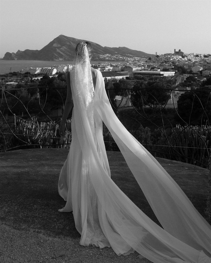 Vestido de novia de Carla, de Claudia Llagostera