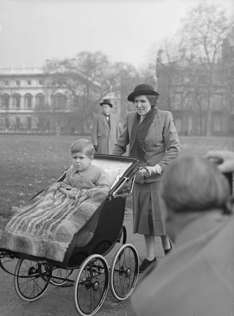Era la actual niñera del rey Carlos III