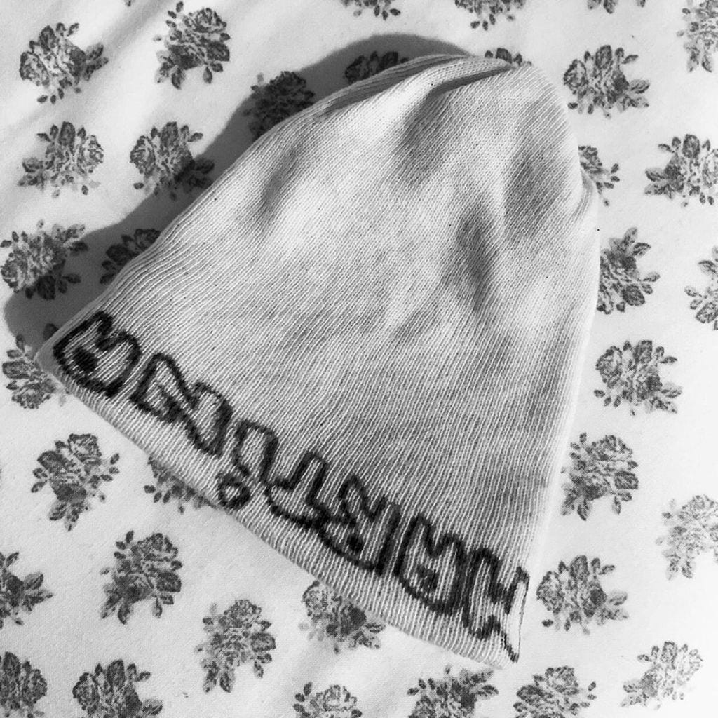 Ana Morgade enseña el gorrito de su hija recién nacida: Martina