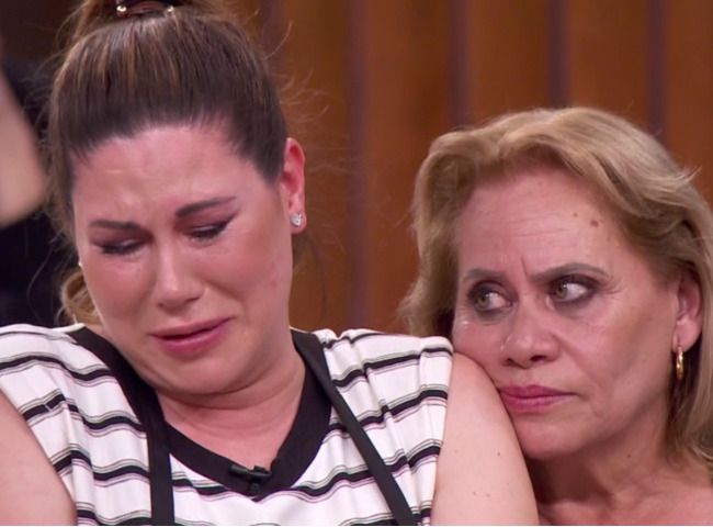 Tamara llora desconsoladamente 