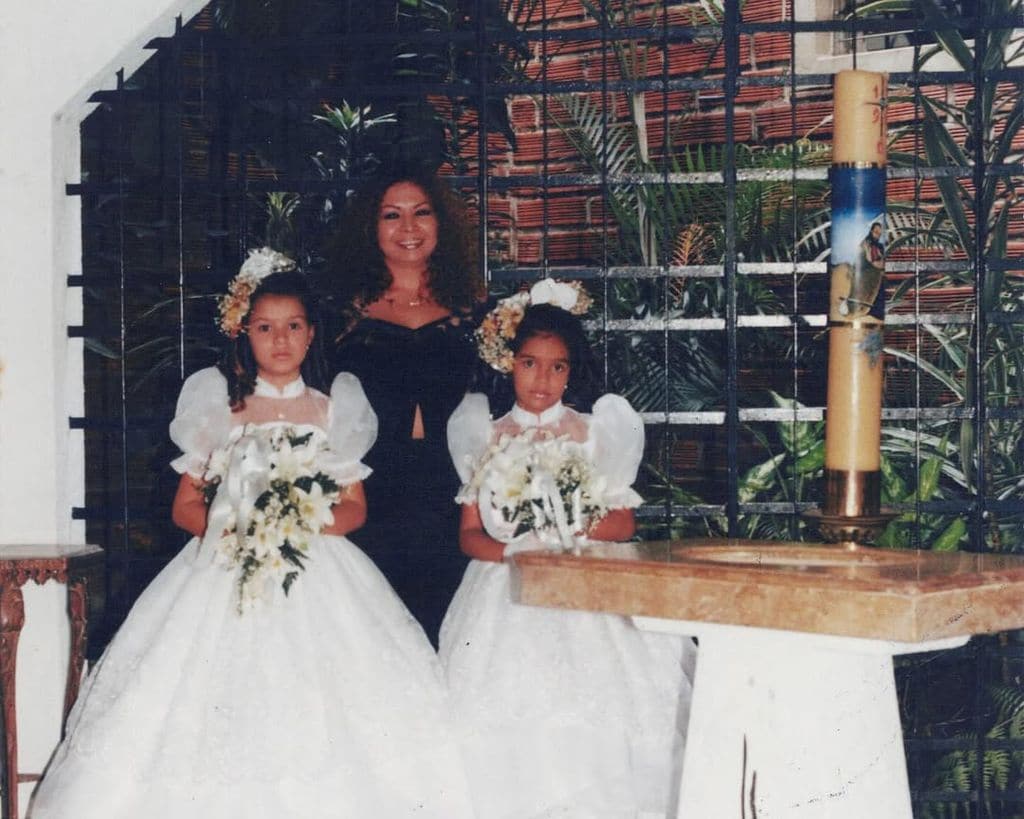 Karol G el día de su primera comunión 