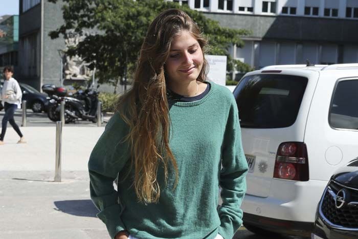 Genoveva Casanova y su hija Amina, en el hospital horas antes de su puesta de largo
