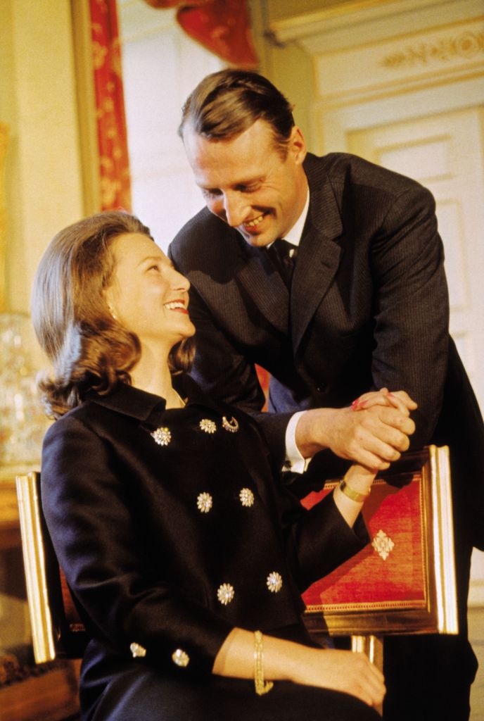 Imágen de Harald y Sonia, los reales, después de anunciar su compromiso matrimonial