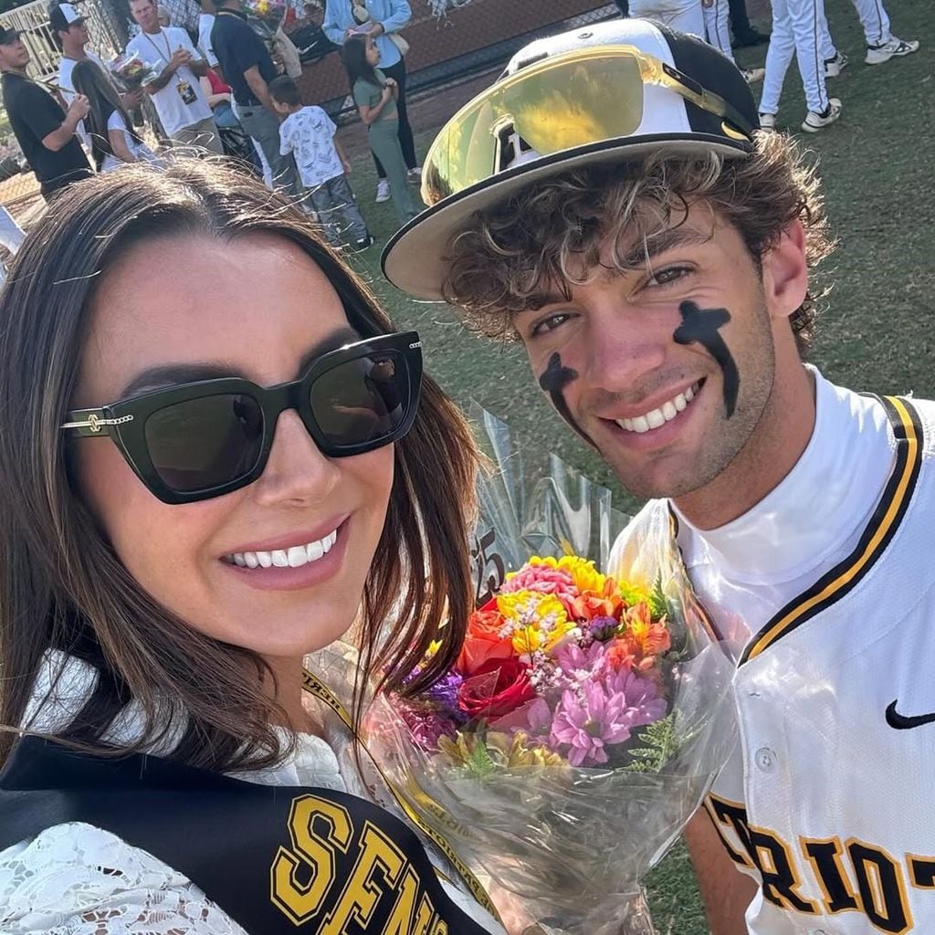 Christopher se despidió de los rizos con los que jugó la última temporada de beisbol. 