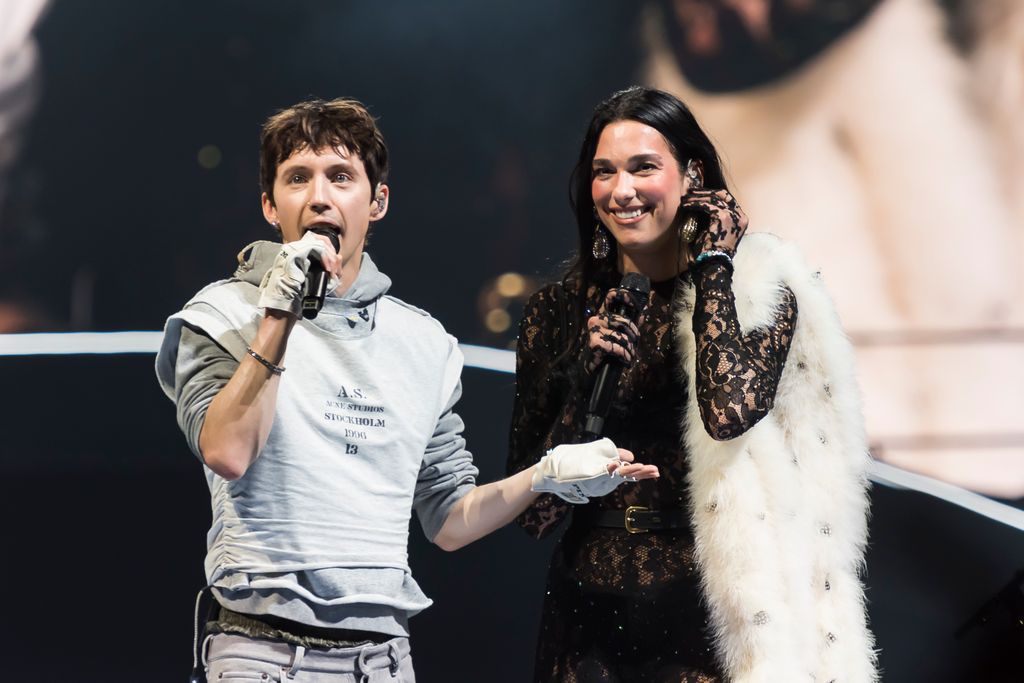 Troye Sivan y Dua Lipa en Melbourne, Australia.