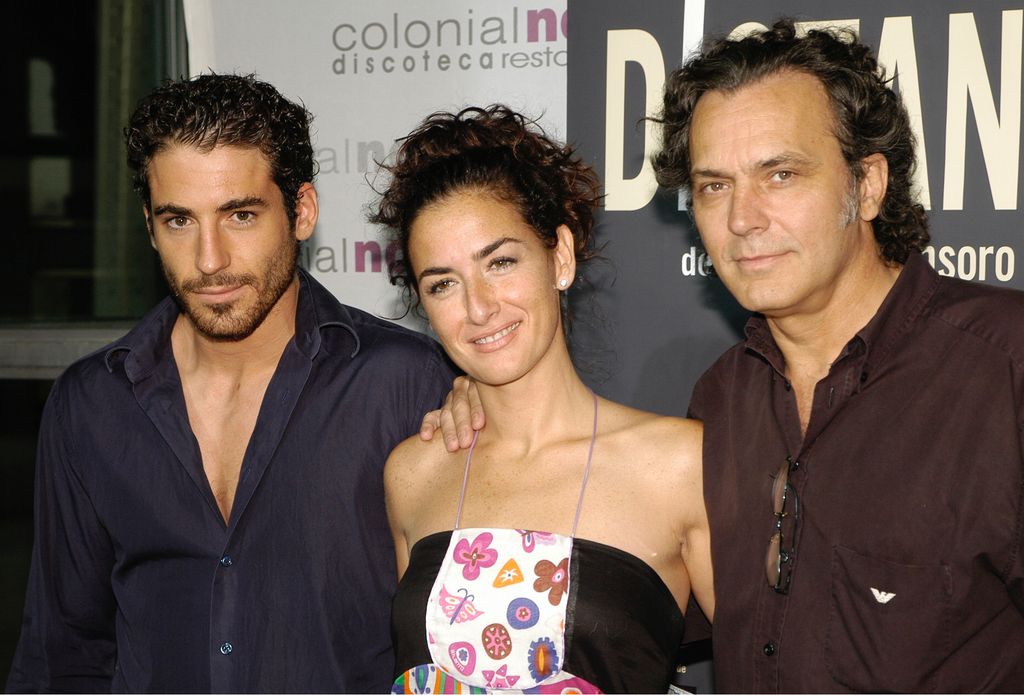 Miguel Ángel Silvestre y Belén López, durante la promoción de la película 'La distancia, septiembre de 2006
