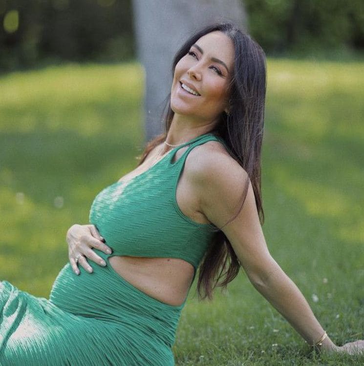 Vania Millán