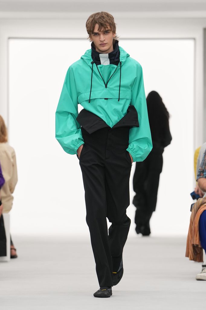Paris Fashion Week: desfile de Loewe (Primavera/Verano 2027)