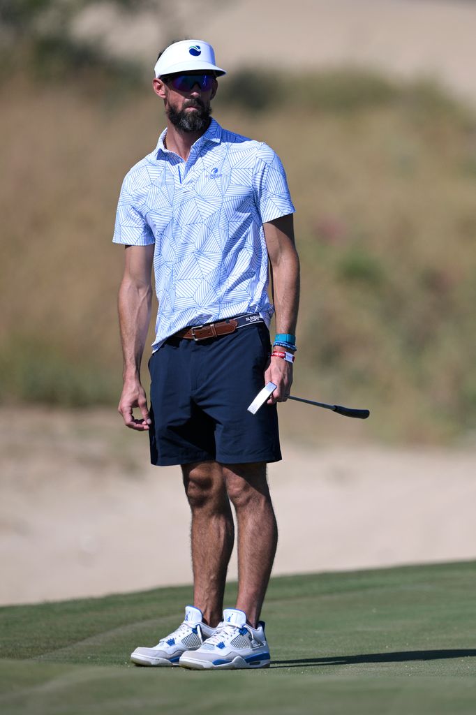 El nadador olímpico Michael Phelps durante un torneo de golf en Cabo San Lucas, México