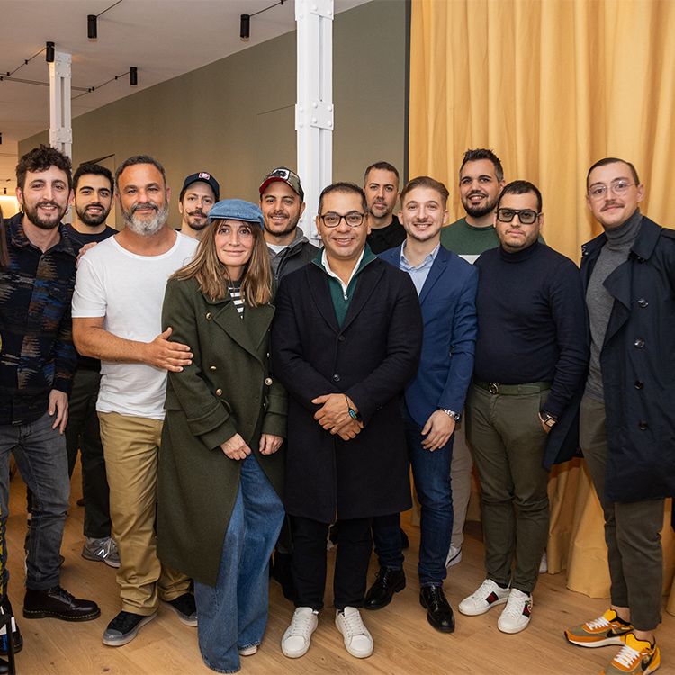 Grupo de cocineros y profesionales de la hostelería en la presentación
