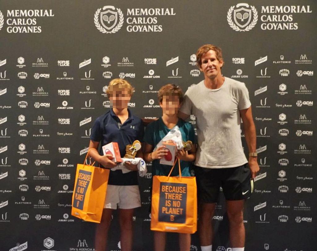 Santi, el hijo de Carla Goyanes, ha ganado en la categoría 'Alevín masculino'