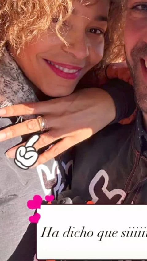 Montse Pla con su prometido