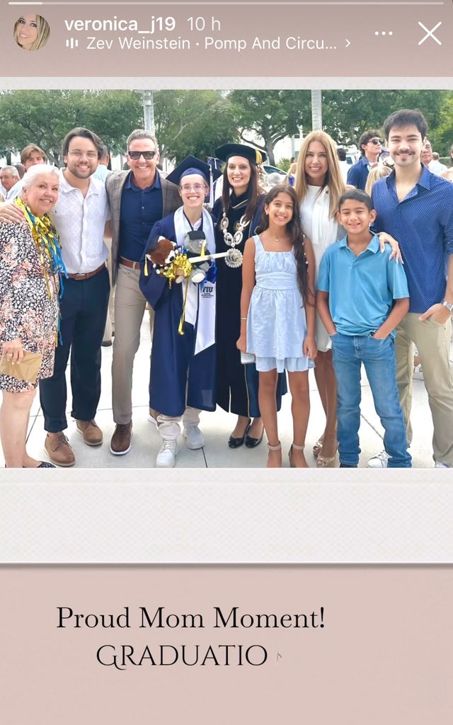 Carlos Ponce y su exesposa se reencuentran en una ocasión muy especial para la familia 