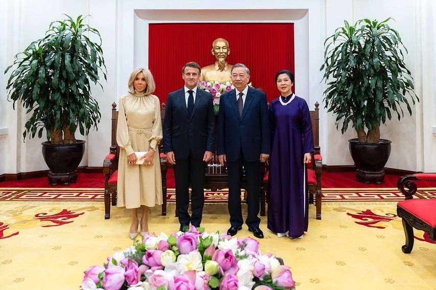 Visita institucional de Brigitte y Emmanuel Macron