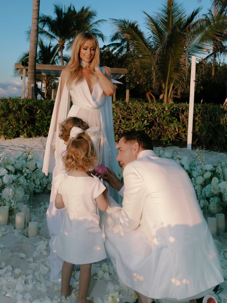 Paris Hilton se casa de nuevo con Carter Reum