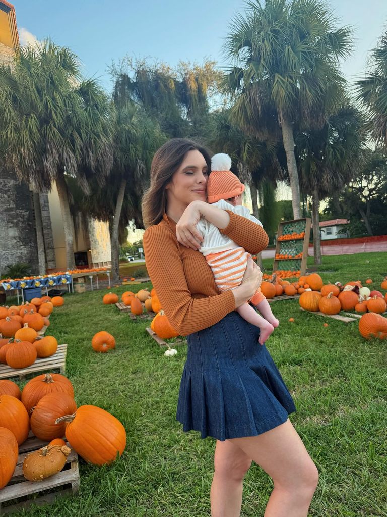 Lele Pons evitó mostrar el rostro de su pequeña hija Eloísa.