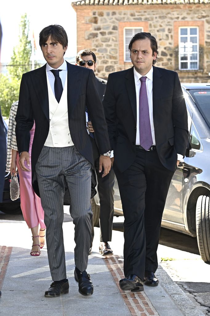 Juan del Pino, hermano de Rafael 

