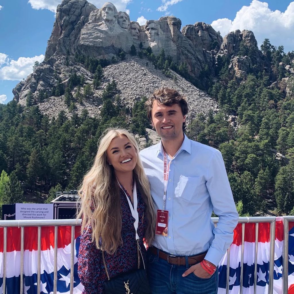 Erika y Charlie se conocieron en 2018 y tres años después se casaron.