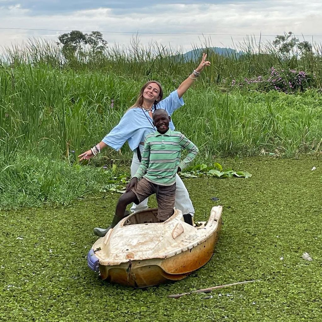 María Galán vive en Uganda. Forma parte de Babies Uganda, donde cuida a numerosos niños
