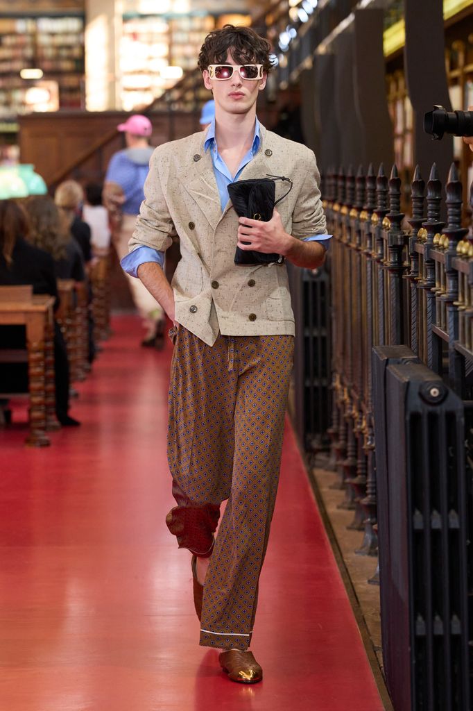Paris Fashion Week: desfile de Valentino (Primavera/Verano 2027)
