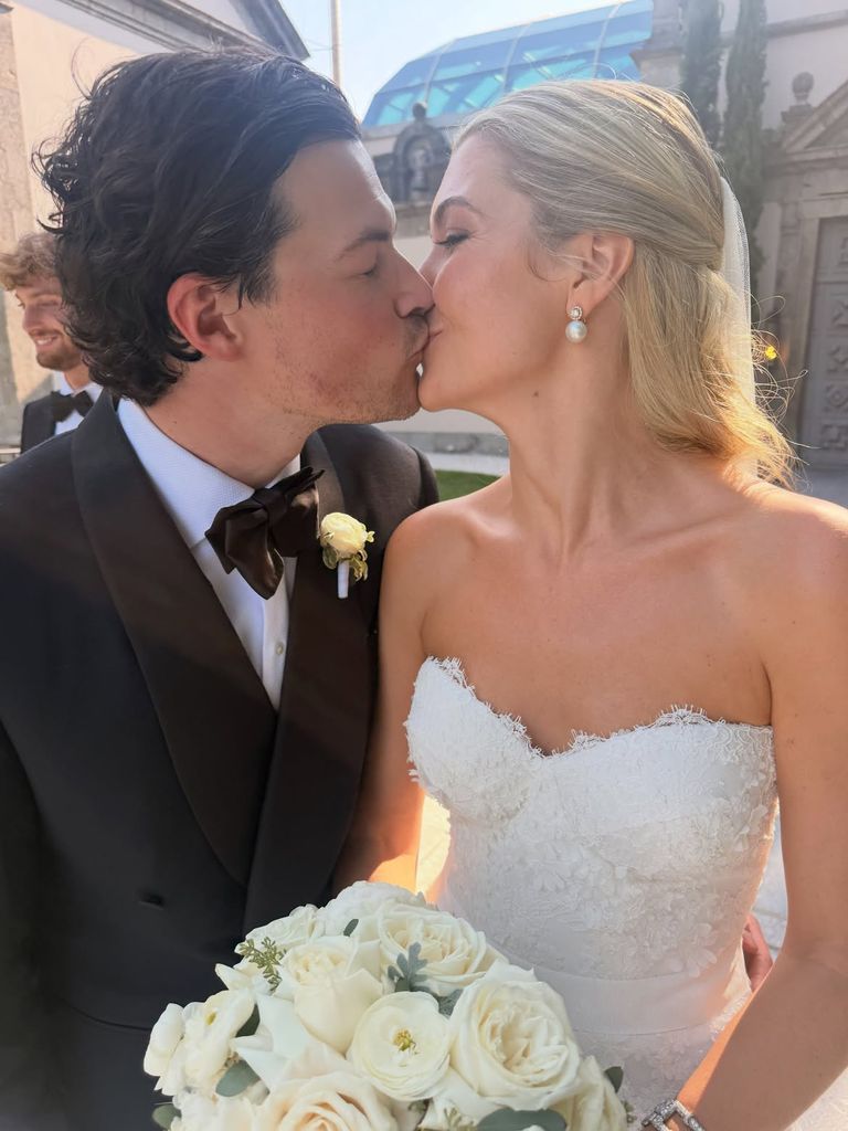 Phoebe Knatchbull en su segunda boda en Portugal con Leopold Glover