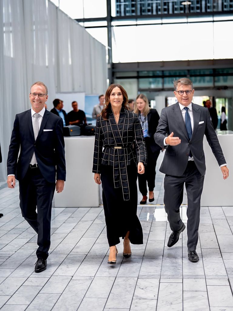 El día 9 de septiembre asistirá, junto a Federico X, al funeral de Estado del rey Harald se Noruega