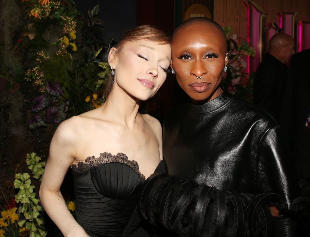 Ariana Grande y Cynthia Erivo en la premier de "Wicked: For Good" en Nueva York.