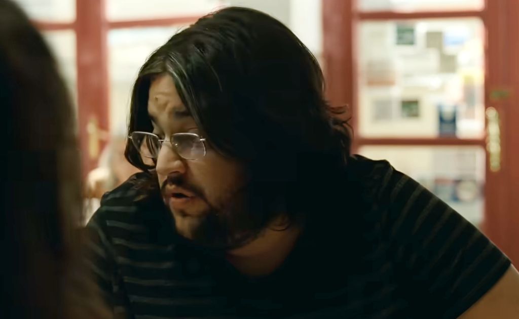 El actor Carlos González (Alberto en la película), en un instante de la escena rodada en el restaurante.