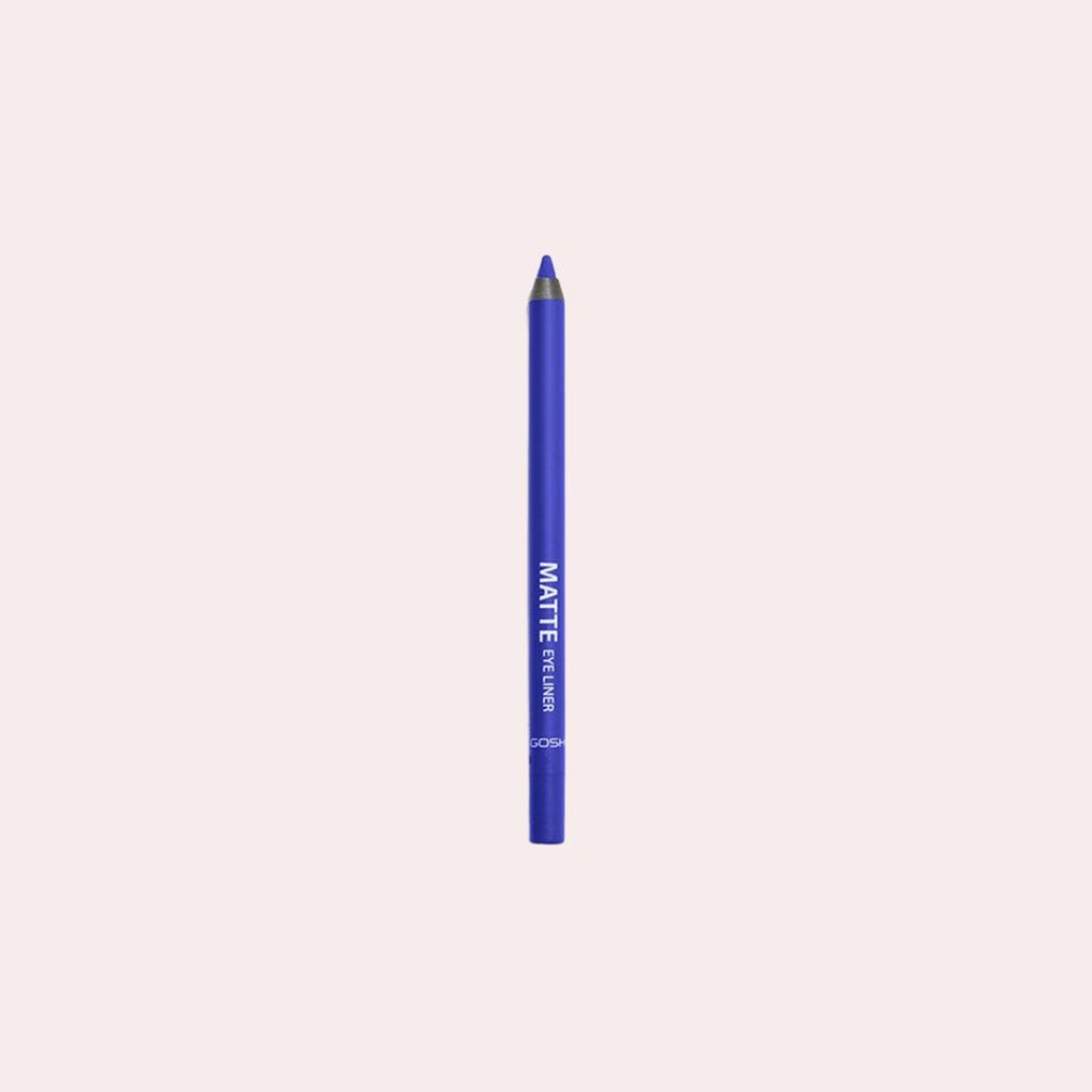 El delineado mate azul para intensificar el color