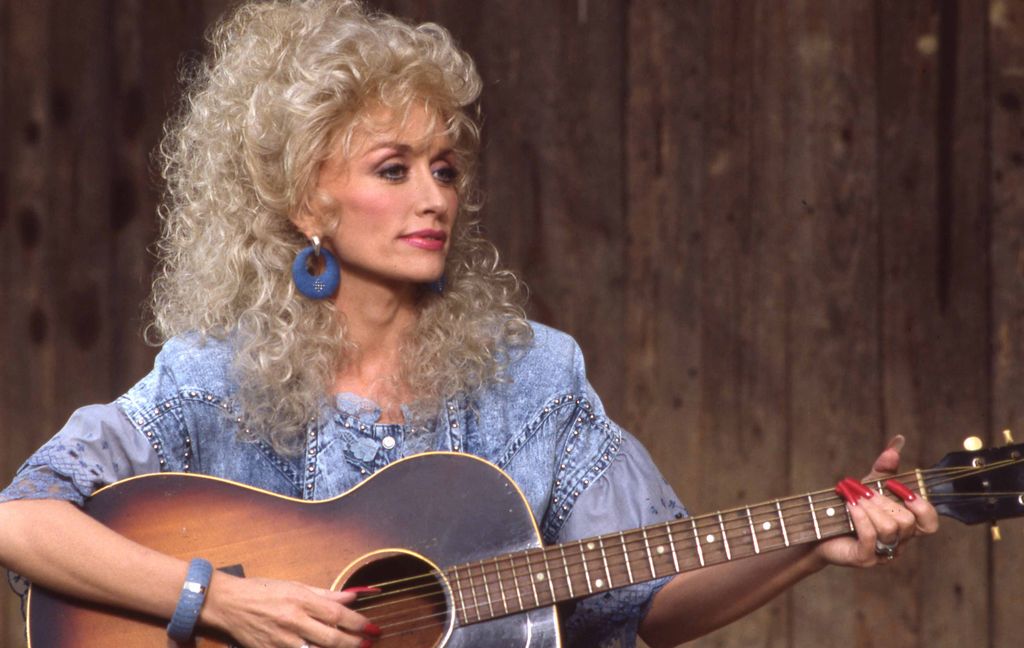 La leyenda de la música country, Dolly Parton, ha fallecido a los 80 años, según anunció su familia