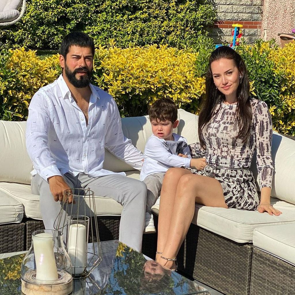 burak ozcivit y su familia