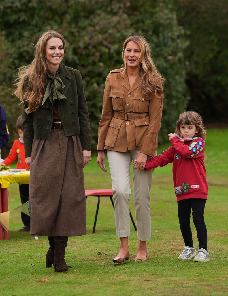 Catherine, Princesa de Gales, y la primera dama Melania Trump en los jardines de Frogmore House.