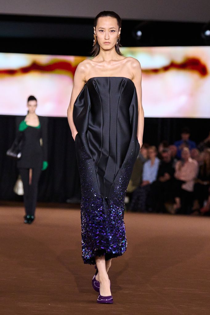Paris Fashion Week: desfile de Mugler (Primavera/Verano 2027)