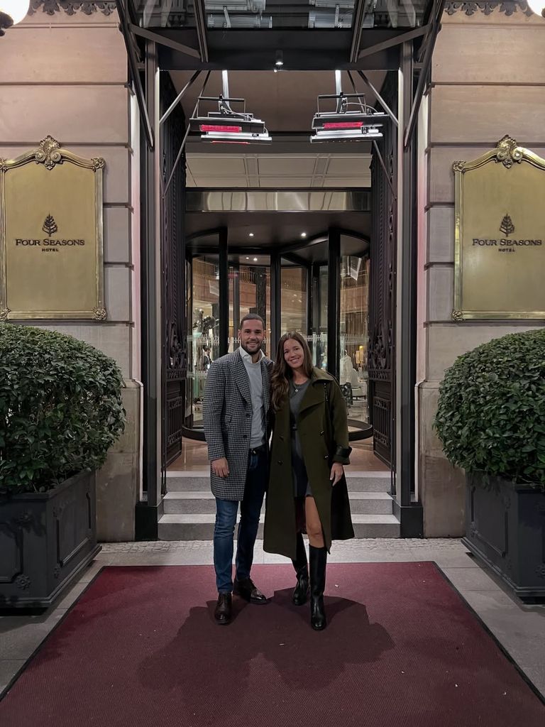 Malena Costa embarazada de su tercer hijo con Mario Suárez.