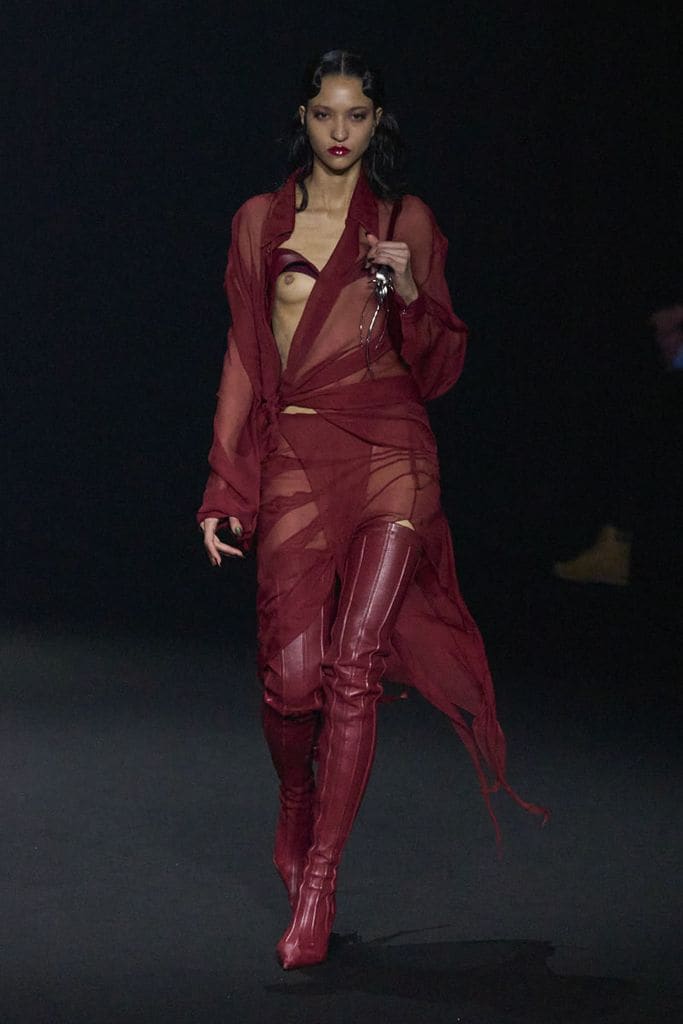 mugler022a