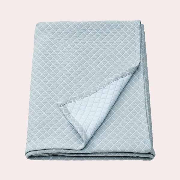 Colcha en azul PRAKTVIAL de IKEA