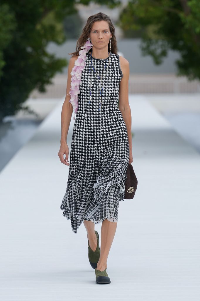 Paris Fashion Week: Dior Primavera Verano 2027